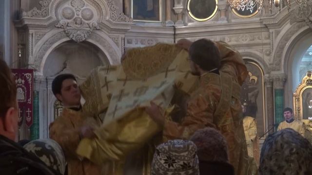 Архиерейская служба 31.01 - 01.02, Сумы 2015 смотреть онлайн