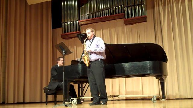 J.S. Bach - Flute Sonata No. 4 (arranged for saxophone) смотреть онлайн