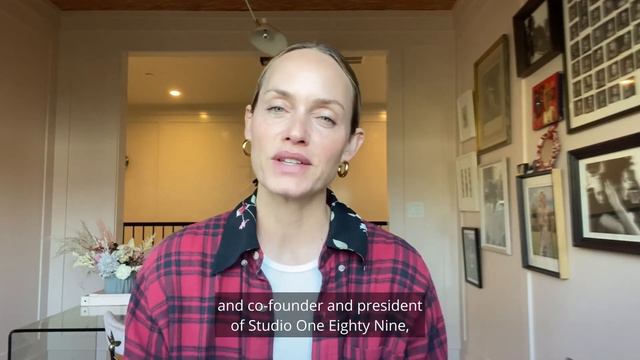 A Message from Sustainability Awards Host Amber Valletta смотреть онлайн