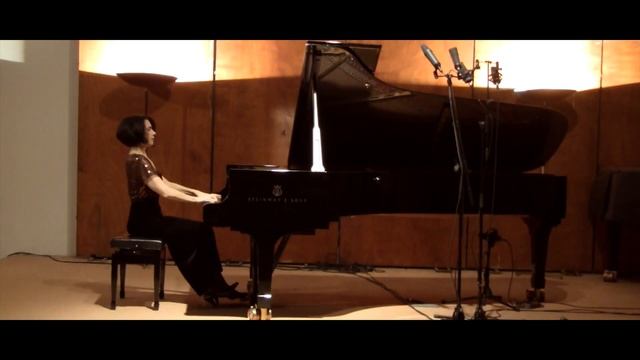 Bach Partita no.1, Menuet I & II, Ελισάβετ Κουναλάκη, piano смотреть онлайн