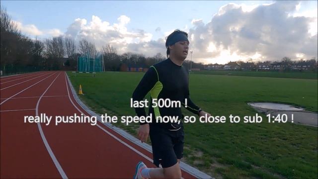 Half Marathon Sub 1hr40 PR Attempt 2 | in Saucony Endorphin Speed смотреть онлайн