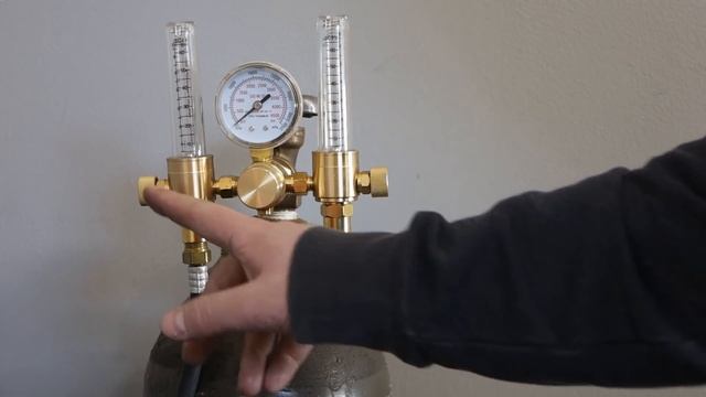 Welding Gas Cylinders: A Beginner's Guide смотреть онлайн