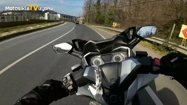 Honda Forza Alamıyorsak Bağrımıza Pcx mi Basalım? | Motosiklet Vizyonu смотреть онлайн