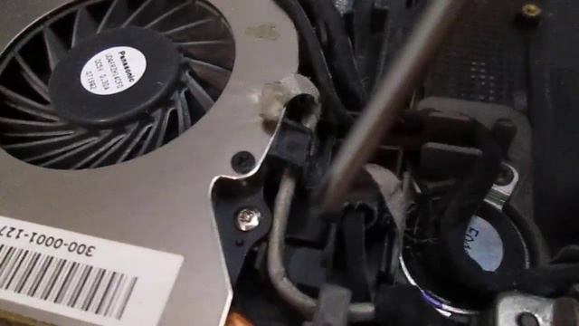 что делать если ноутбук выключается во время игры