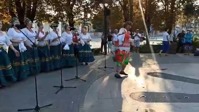 Творческий десант волонтеров культуры Хор русской песни Гуково смотреть онлайн