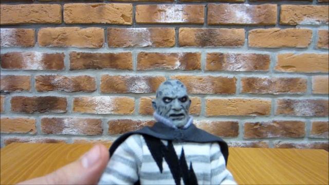 Выпуск 8. Обзор на черно-белую NECA фигурку Фредди Крюгера из "Кошмар на улице Вязов - 5" смотреть онлайн