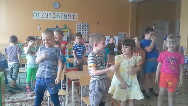 День поэзии в Лухском «Ручейке» - игра «Солнечный зайчик» смотреть онлайн