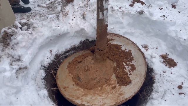 Колодец и септик за 3 часа 18 колец!!!! ???Бурение колодца машиной в Московской Области смотреть онлайн