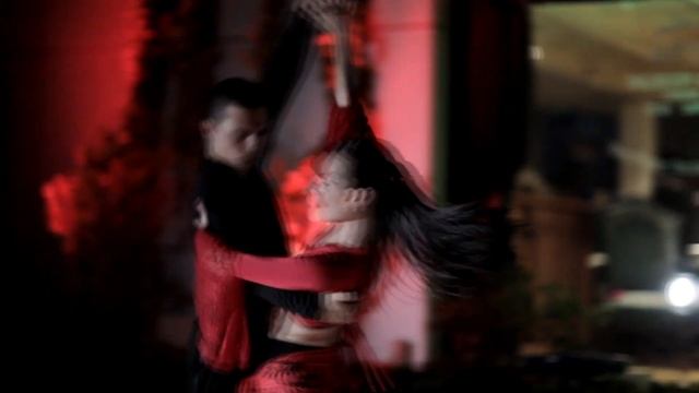 Wecome to Palais de Danse dance studio Dubai смотреть онлайн