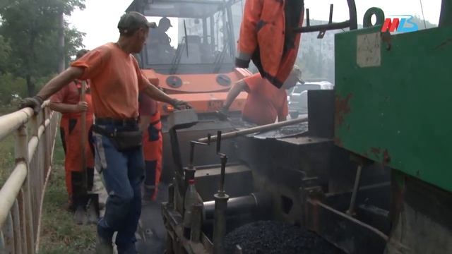 В Волгограде на Библиотечной завершился первый этап восстановления полукилометрового проезда смотреть онлайн