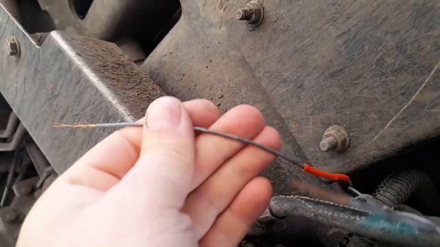 CLAAS AXION 850  30A датчик и зарядка