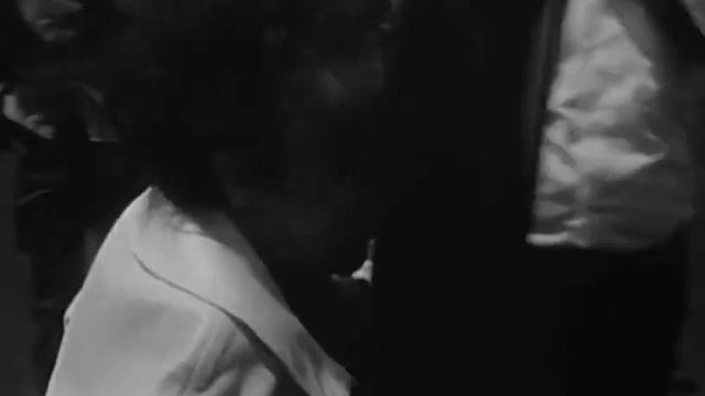 Edith Piaf Et Theo Sarapo à Nice, Juin 1963