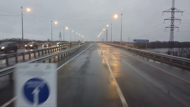 В Архангельске открыто рабочее движение по новому мосту через реку Исакогорка смотреть онлайн