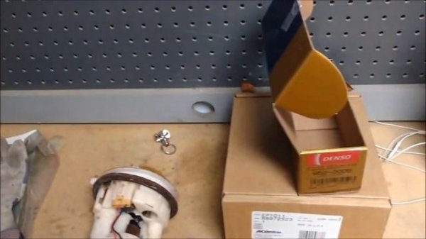 How to Change Pontiac Vibe / Toyota Matrix Fuel Pump