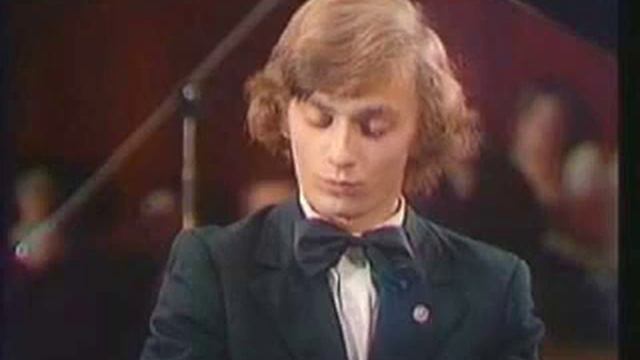 Krystian Zimerman Warszawa 1975 Chopin Concerto n. 1 III mov смотреть онлайн