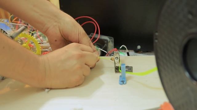 How to Make free & easy filament for 3D printer at home смотреть онлайн