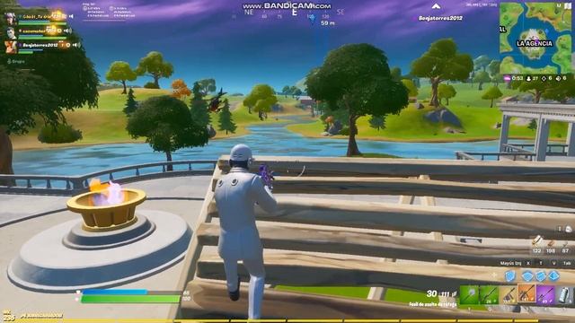 Partida EPICA de 12 kills en escuadrón смотреть онлайн