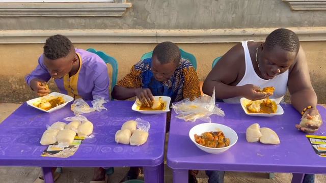 Fufu Eating Competition - 3 Men Vs 39 Wraps Of Fufu - Oji Is Back