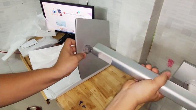 Màn Hình Dell Viền Mỏng U2422H màu sắc Chung THỰC | Đập Hộp смотреть онлайн