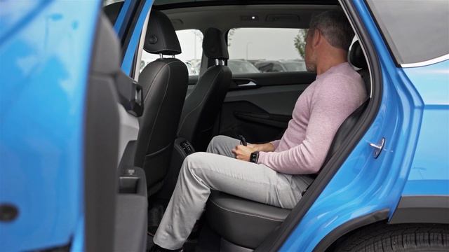 Walk Around Wednesday - 2022 Volkswagen Taos Comfortline - Episode 4 - Grande Prairie Volkswagen смотреть онлайн