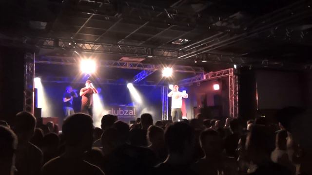 ILWT- Popozuda смотреть онлайн