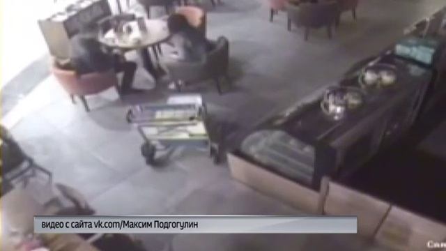 В Ярославле романтический ужин молодой пары закончился арестом смотреть онлайн