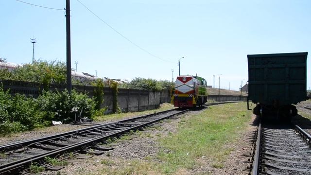 Модернизированный тепловоз ТГМ 4   Двигатель Cummins США