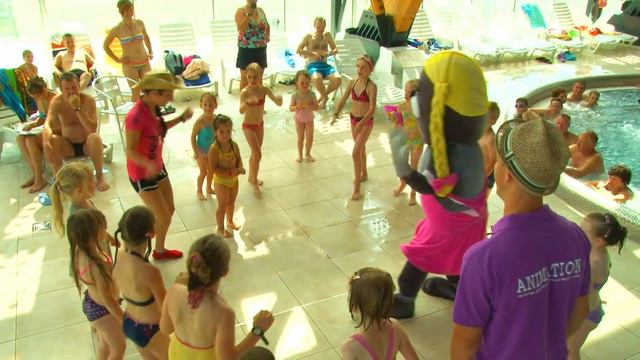 Family stay in hotels AquaCity Poprad Tatry смотреть онлайн