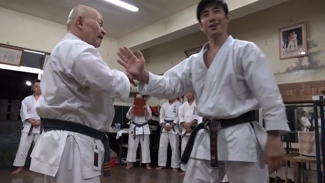 【Kata Comparison】 Okinawa Shorinryu Karate and Shotokanryu【Tatsuya Naka】 смотреть онлайн