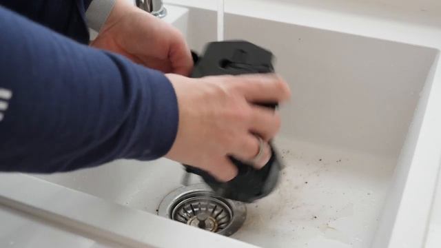 Siemens EQ.700 Kaffeevollautomat – Brüheinheit reinigen смотреть онлайн