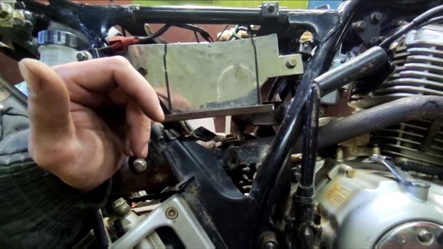 крепление для аккумулятора своими руками смотреть онлайн