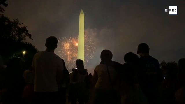 Estados Unidos convierte su Independencia en una fiesta para el reencuentro смотреть онлайн