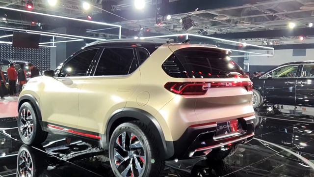 Kia Sonet VS Hyundai Venue Comparison | Best 2 Sub-4m SUV | Auto & Mobiles. смотреть онлайн