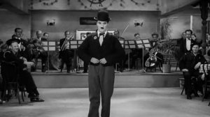 Charlie Chaplin sing in «Modern Times» (1936)