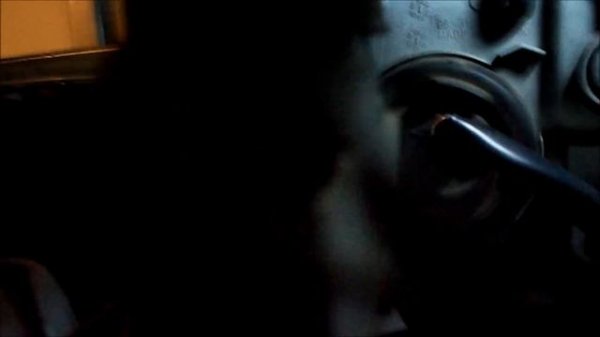 Toyota Echo headlight-bulb replacement.