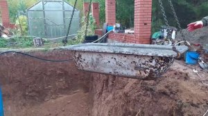 Заливаем фундамент для погреба