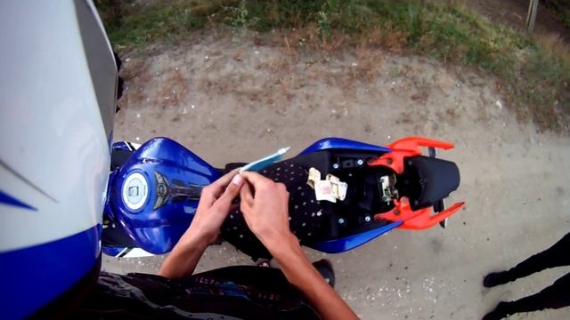 AM UITAT ACTELE ACASĂ Maxon R12 - MollRider смотреть онлайн