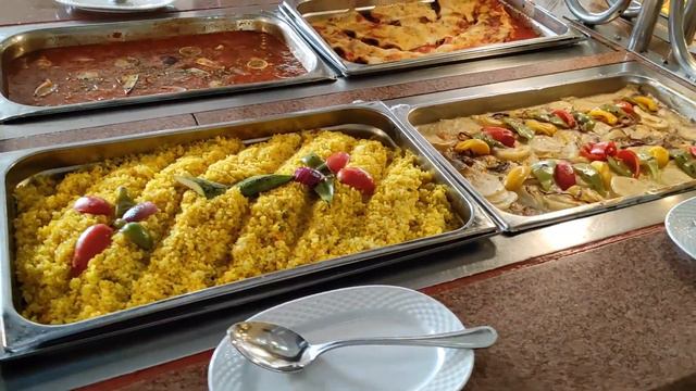 Как кормят в отеле Dreams Vacation 4 Шарм эль Шейх - главный ресторан, а-ля карт. Restaurant смотреть онлайн