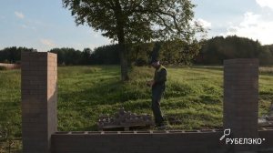 Видео-инструкция: Забор своими руками из Т-блоков