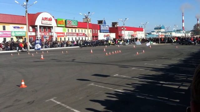 14.10.12. Барнаул.Парный дрифт.MOV