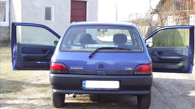 FOTO PREZENTACJA RENAULT CLIO 1 смотреть онлайн