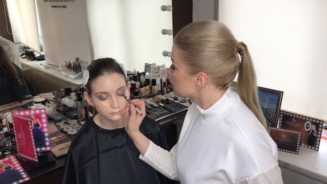 Эксклюзив: "Тренды в макияже Осень 2019" смотреть онлайн