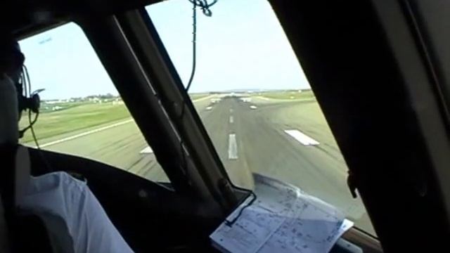 Boeing 777-300 Air France Landing At Paris CDG