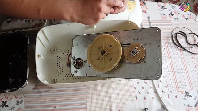 Repair a bread maker/machine смотреть онлайн