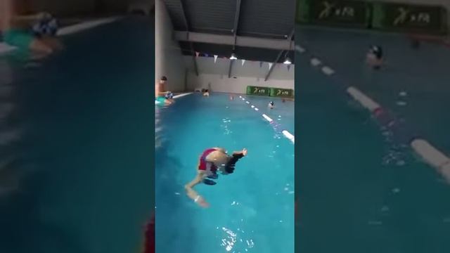 фигура,, Кувырок вперёд,,