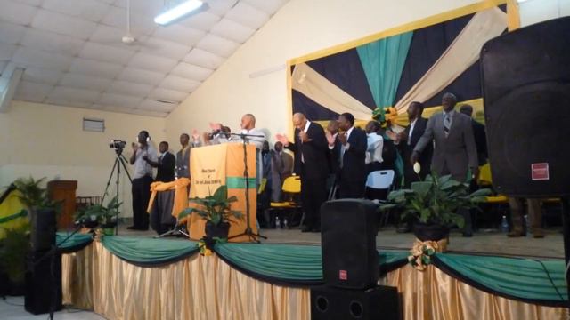 let the power fall on me my Lord Jesus смотреть онлайн