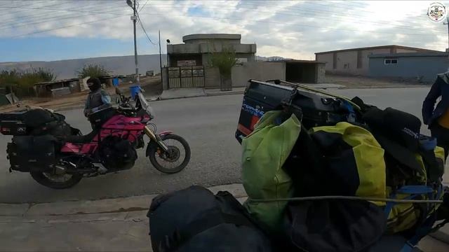 [#184] Nos ENCUENTRAN unos KURDOS y NOS LLEVAN a su casa en Irak - Vuelta al mundo en moto смотреть онлайн
