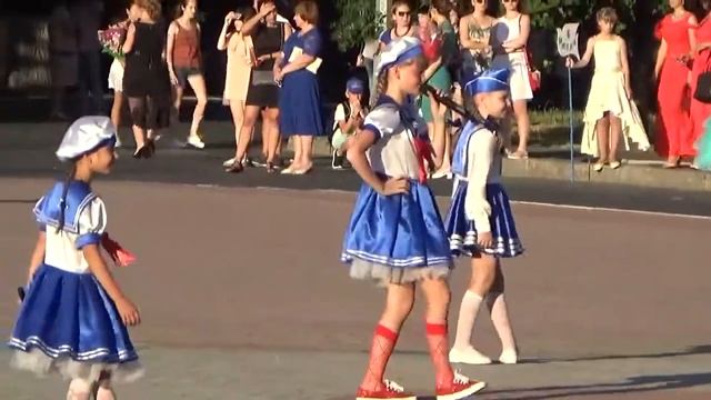 Топталка и шумелка почти от Винни-Пуха)))))30.06.2017. смотреть онлайн