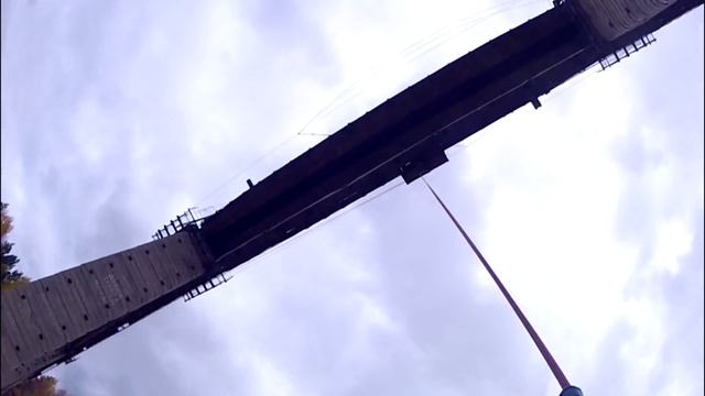 Чёртов мост прыжки на тарзанке смотреть онлайн