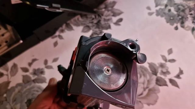 CUM SE FACE CURATIREA INFUZORULUI SI MONTAREA FILTRULUI DE APA PENTRU APARATUL DE CAFEA DELONGHI смотреть онлайн